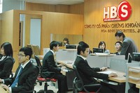 HBS trở lại đường đua thị phần môi giới